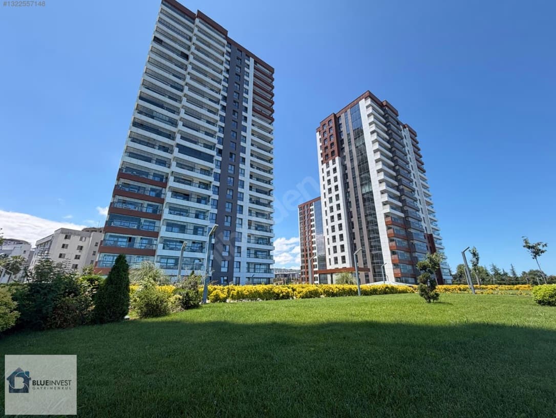 Yomra MarinCity'de Denize Yakın 3+1 Daire — Kaşüstü, Yomra